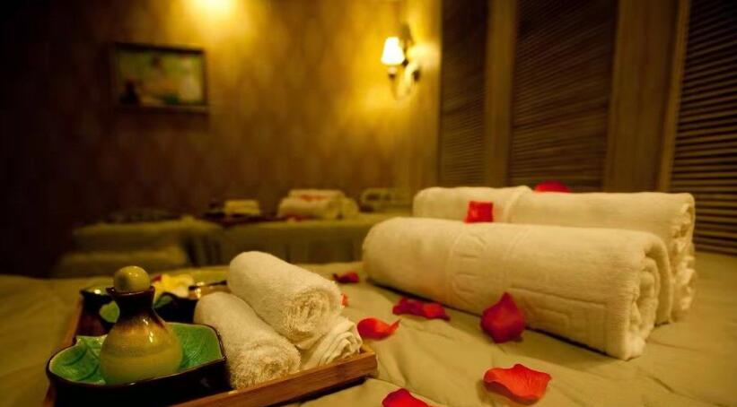 南京秦淮区高端水疗spa会馆就这样带着清风月静抚慰了光阴悲喜